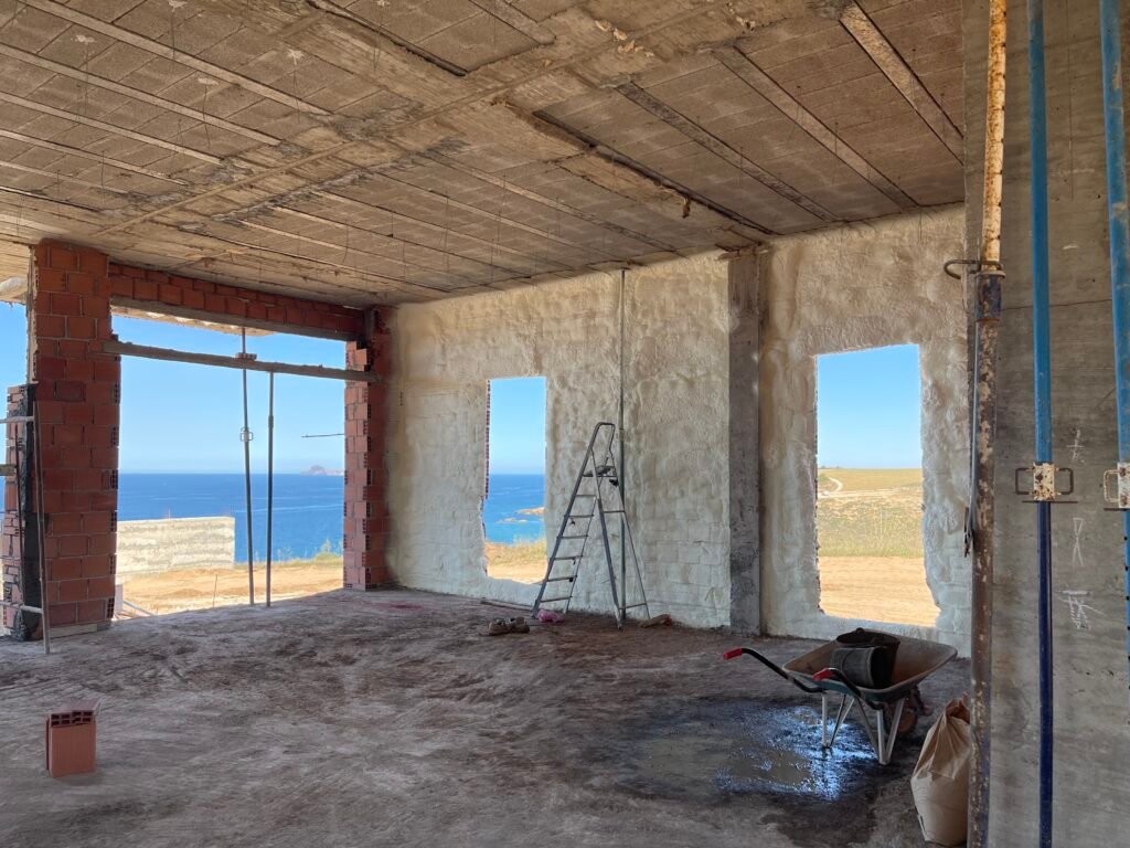 Isolation Thermique Tétouan avec Mousse Polyuréthane: Avantages et Solutions